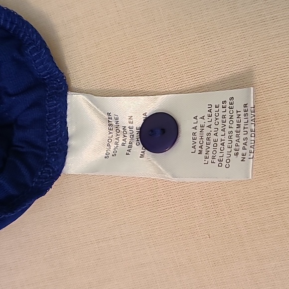 Sleeveless tunic, Royal blue, size x-small new condition. Never worn. - Picture 8 of 9